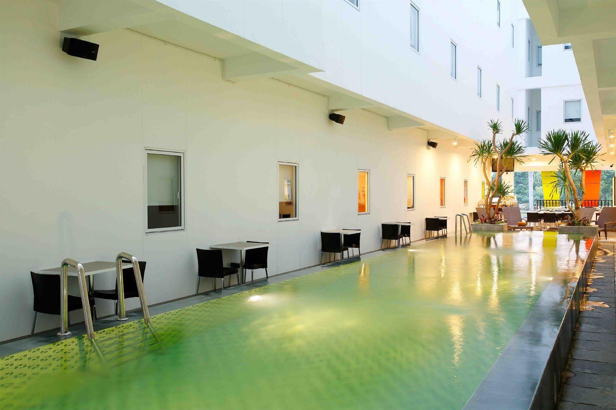 Amaris Hotel Sunset Road - Bali Кута Екстериор снимка