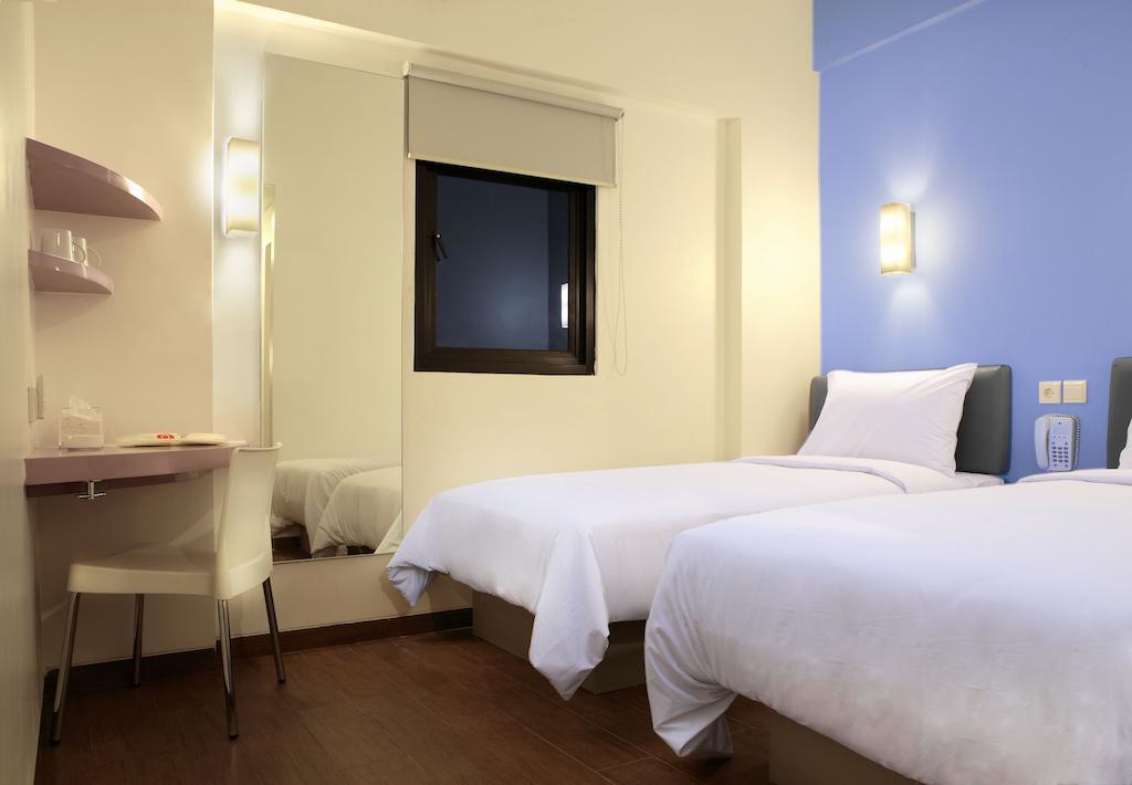 Amaris Hotel Sunset Road - Bali Кута Екстериор снимка